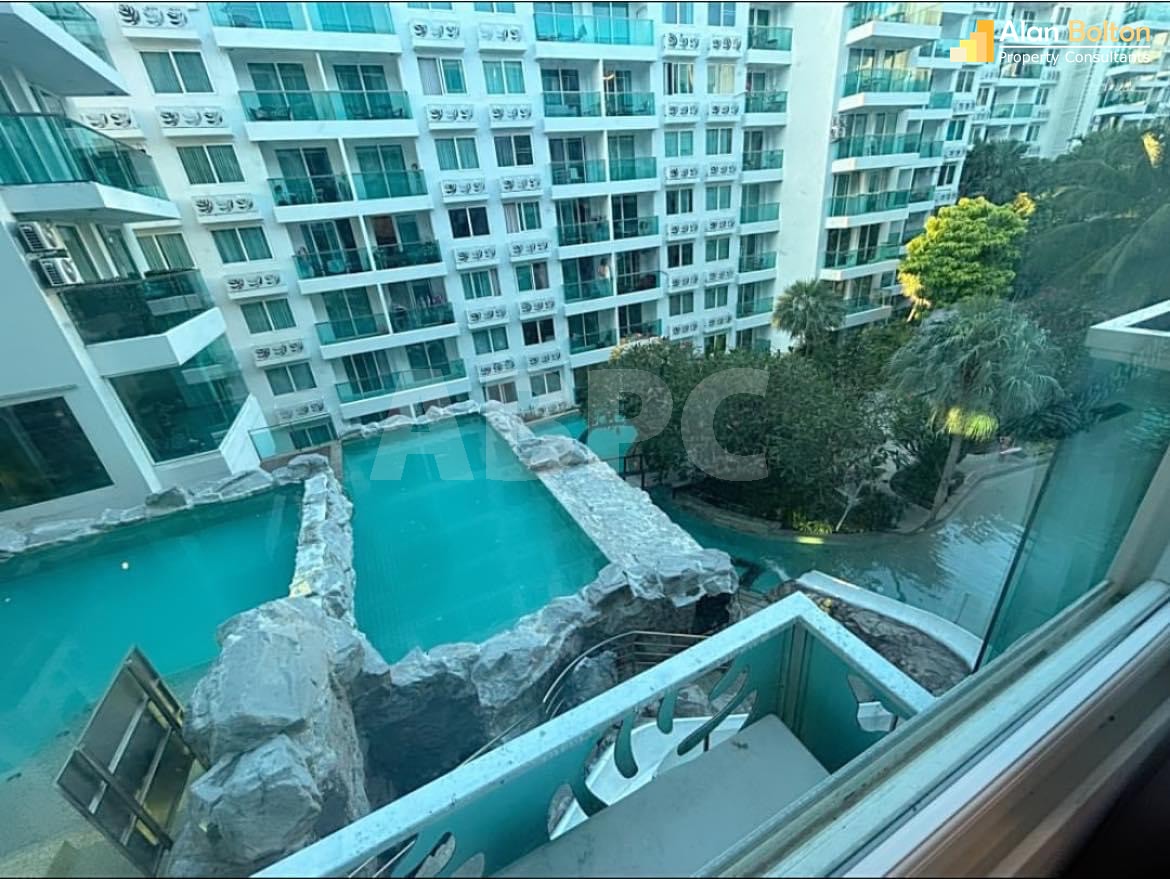 Pool View 1 Bed 1 Bath Condo in Jomtien photo 7