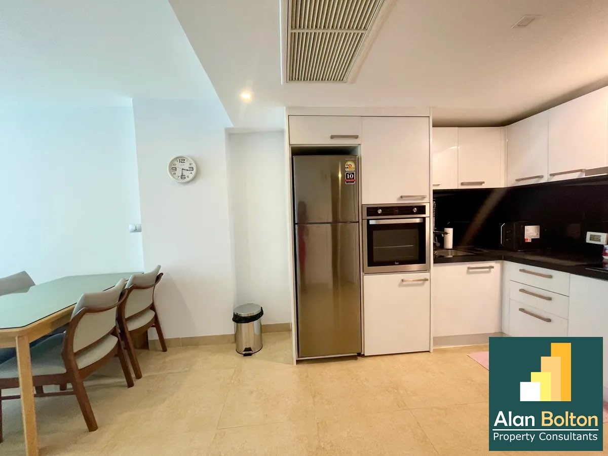1 Bed 2 Bath in Central Pattaya CR5590 photo 3