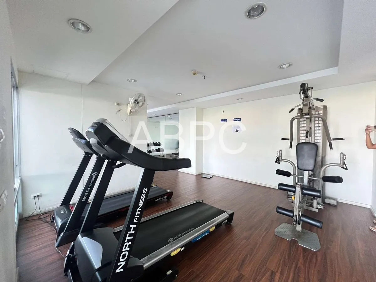 Condo for sale 2 Bedrooms 2 Bathrooms in Sukumvit photo 3