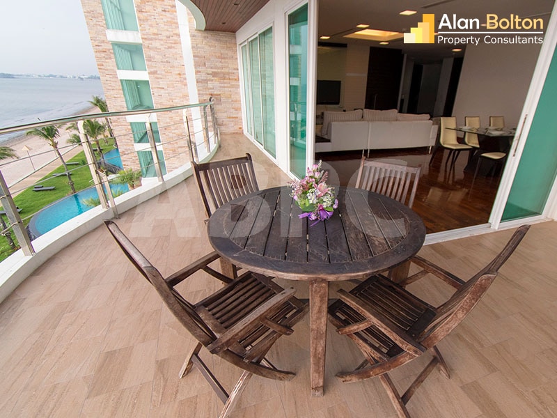 Large Beachfront Ocean View 2 Bed 3 Bath Condo In Naklua photo 9