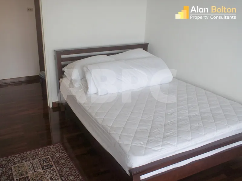 2 Bed 2 Bath in Wong Amat CR5669 photo 6