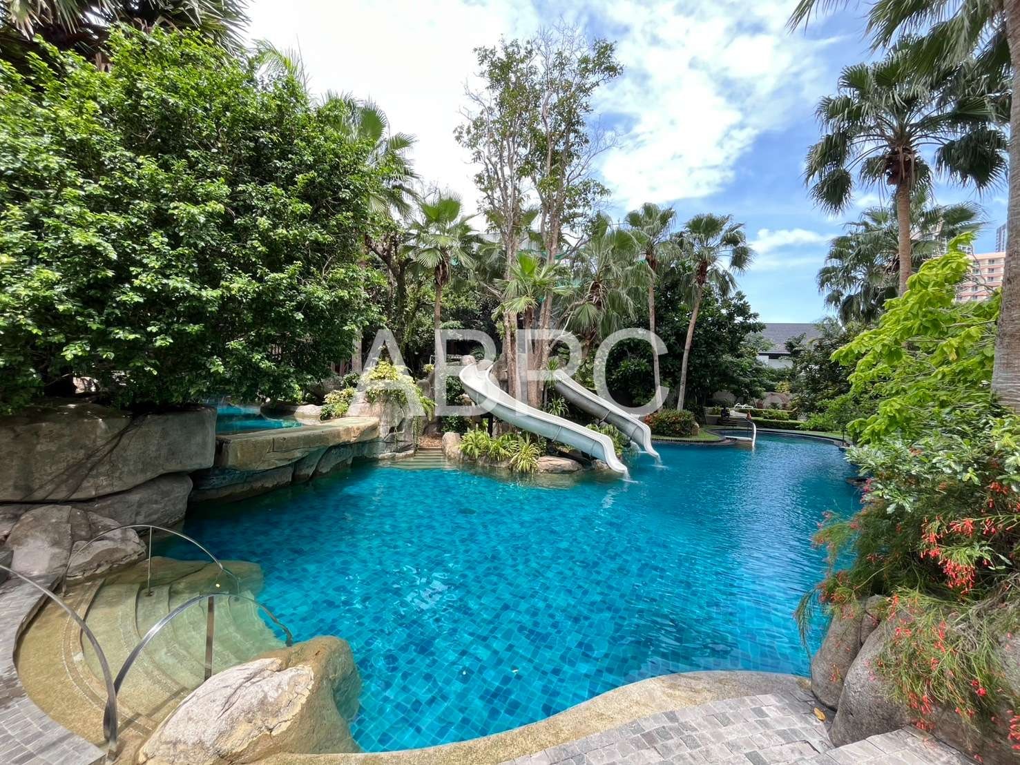 Sea View 1 Bedroom 1 Bathroom in Wong Amat photo 5