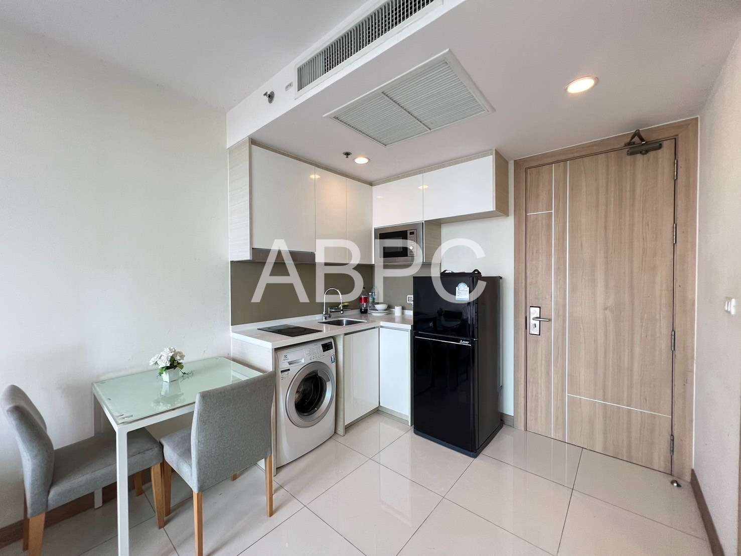 Sea View 1 Bedroom 1 Bathroom in Wong Amat photo 18
