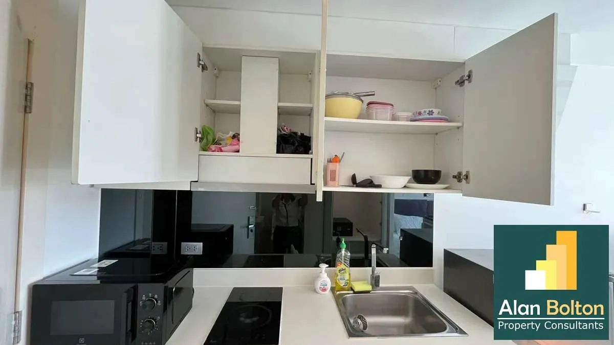 Studio 1 Bathroom in Central Pattaya photo 9