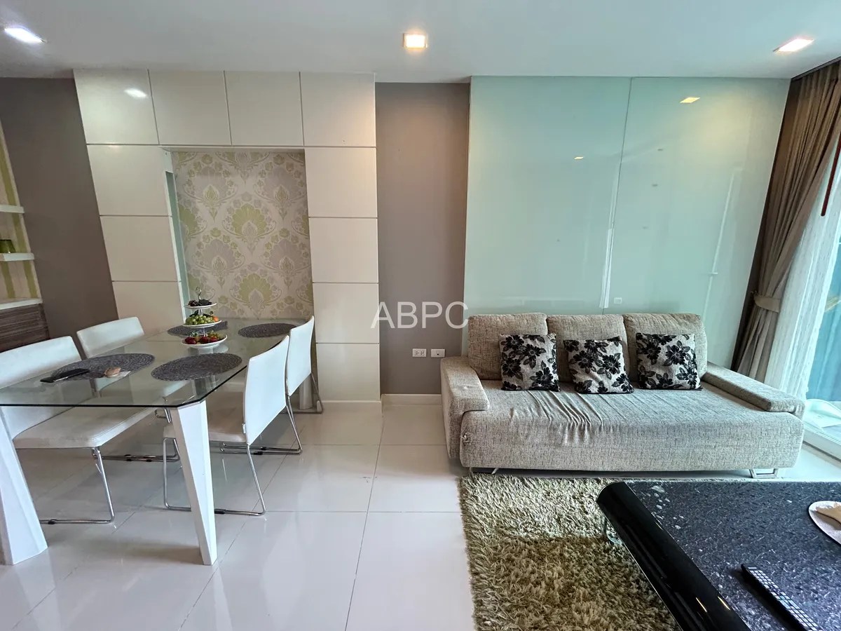 2 Bed 2 Bath in Central Pattaya CR6024 photo 2