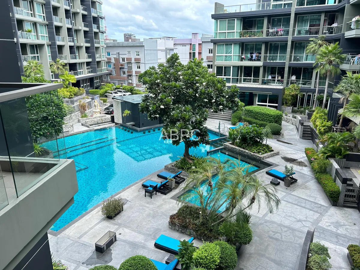 2 Bed 2 Bath in Central Pattaya CR6024 photo 4