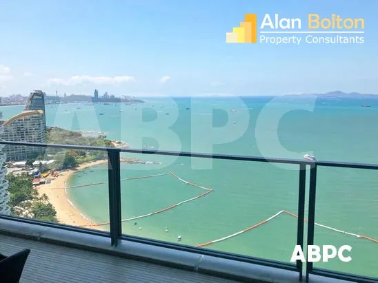 2 Bed 2 Bath in Wong Amat CR6087 photo 2