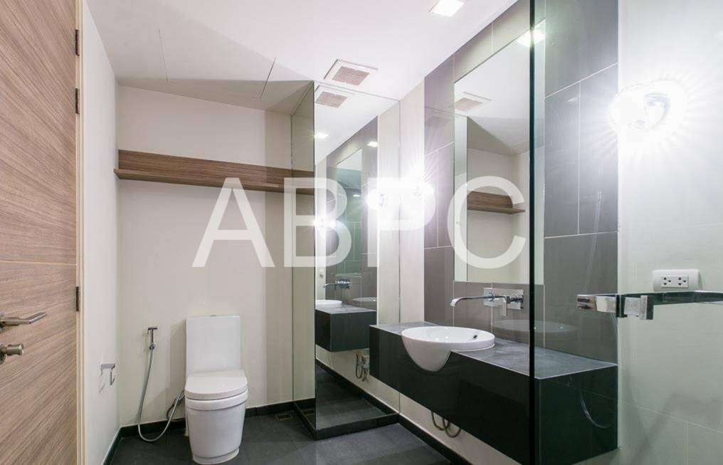 1 Bed 1 Bath in Wong Amat CR6095 photo 6