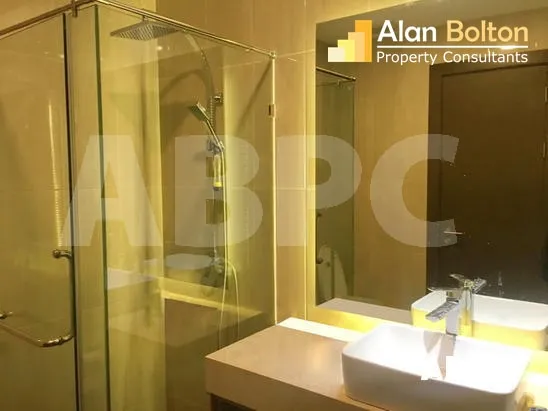 1 Bed 1 Bath in Pratumnak photo 6