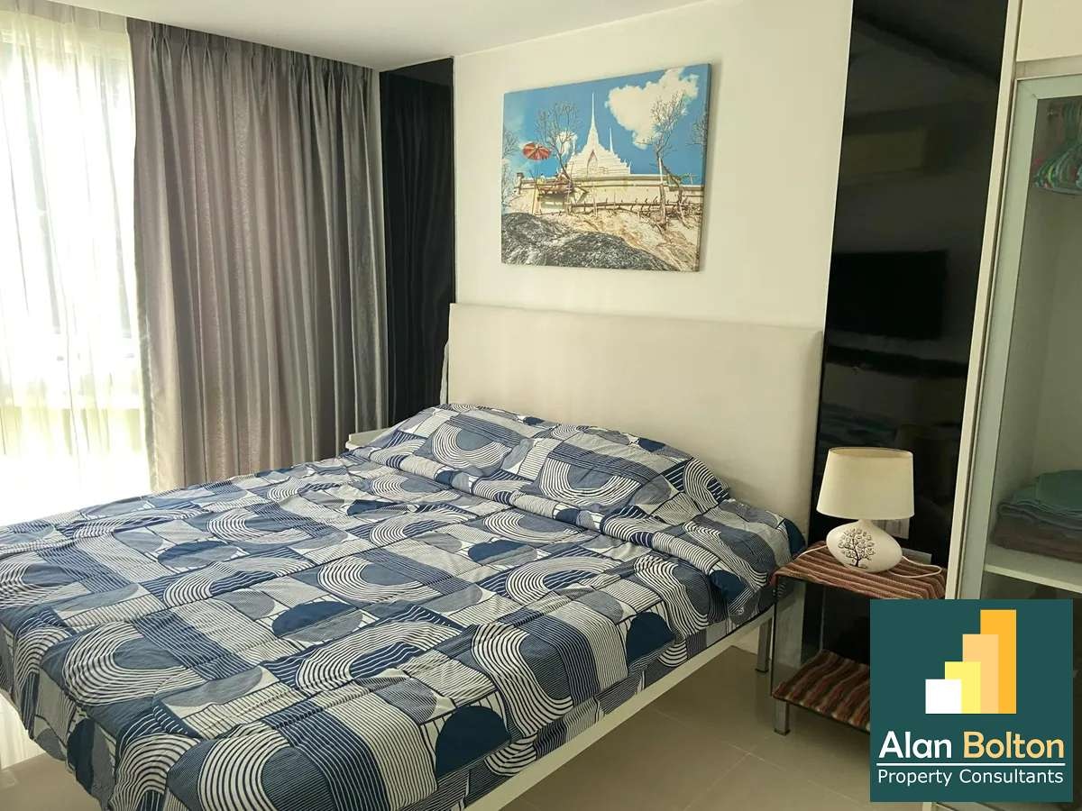 1 Bed 1 Bath Condo In Central Pattaya photo 13