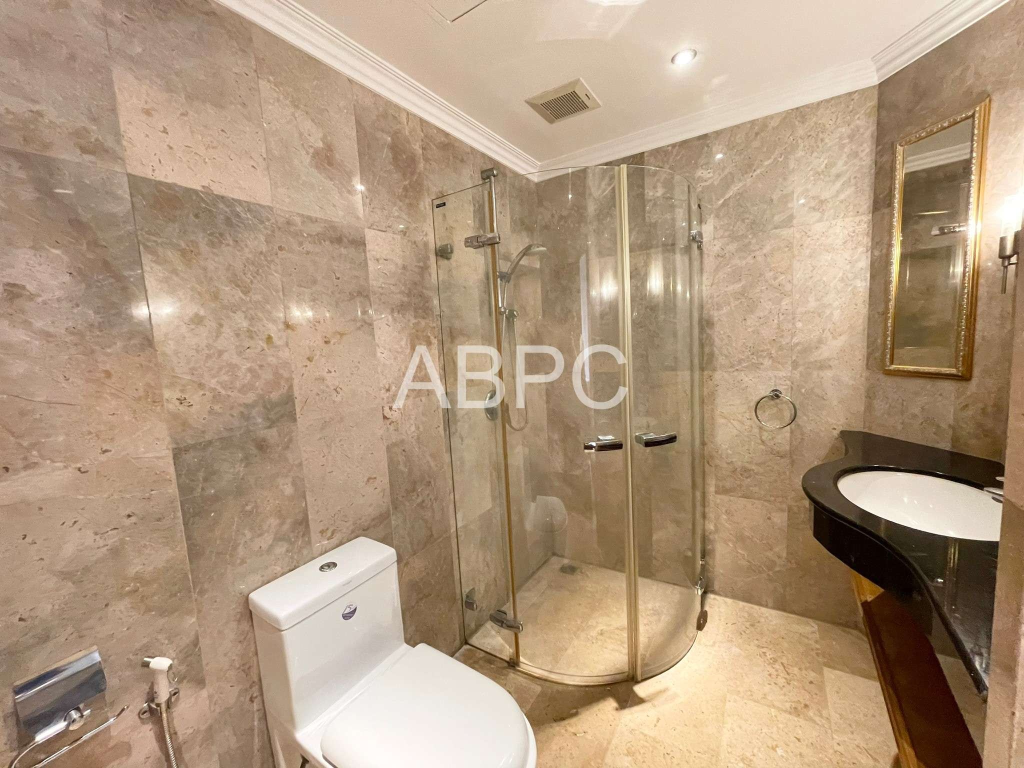 Beachfront 2 Bed in Wong amat For Rent photo 12
