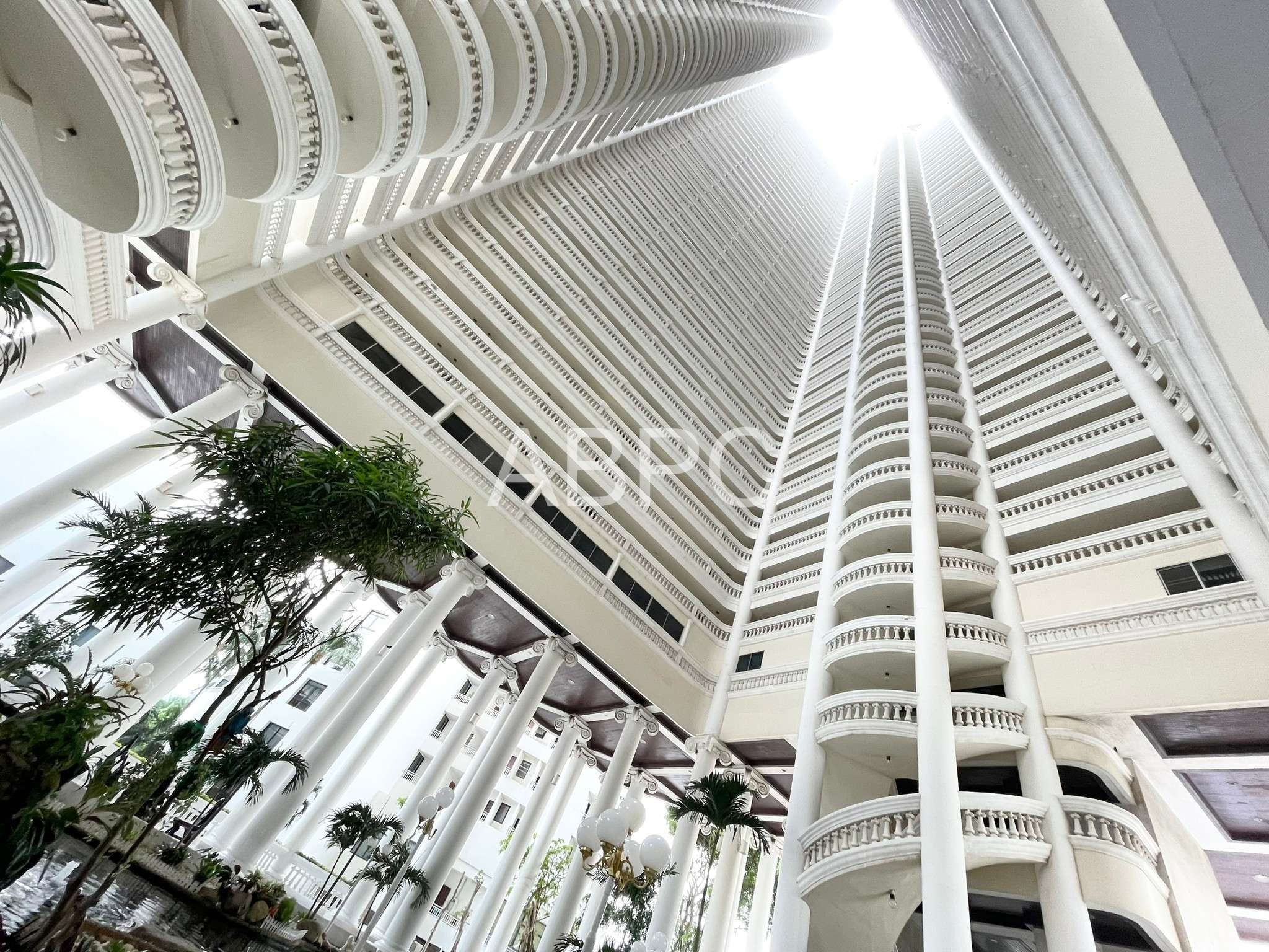 Beachfront 2 Bed in Wong amat For Rent photo 17