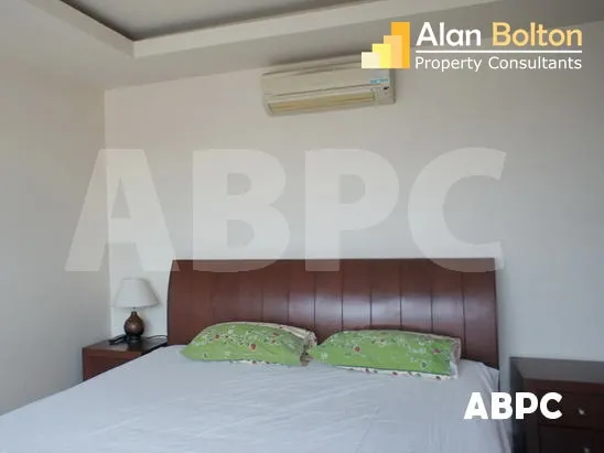 2 Bed 1 Bath in Central Pattaya CR6154 photo 3