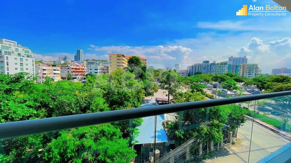 Studio Condo in Pratumnak photo 2