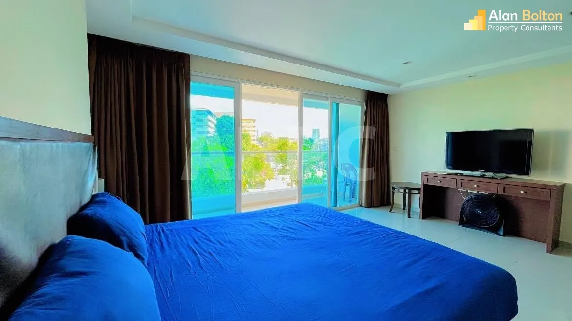 Studio Condo in Pratumnak photo 10