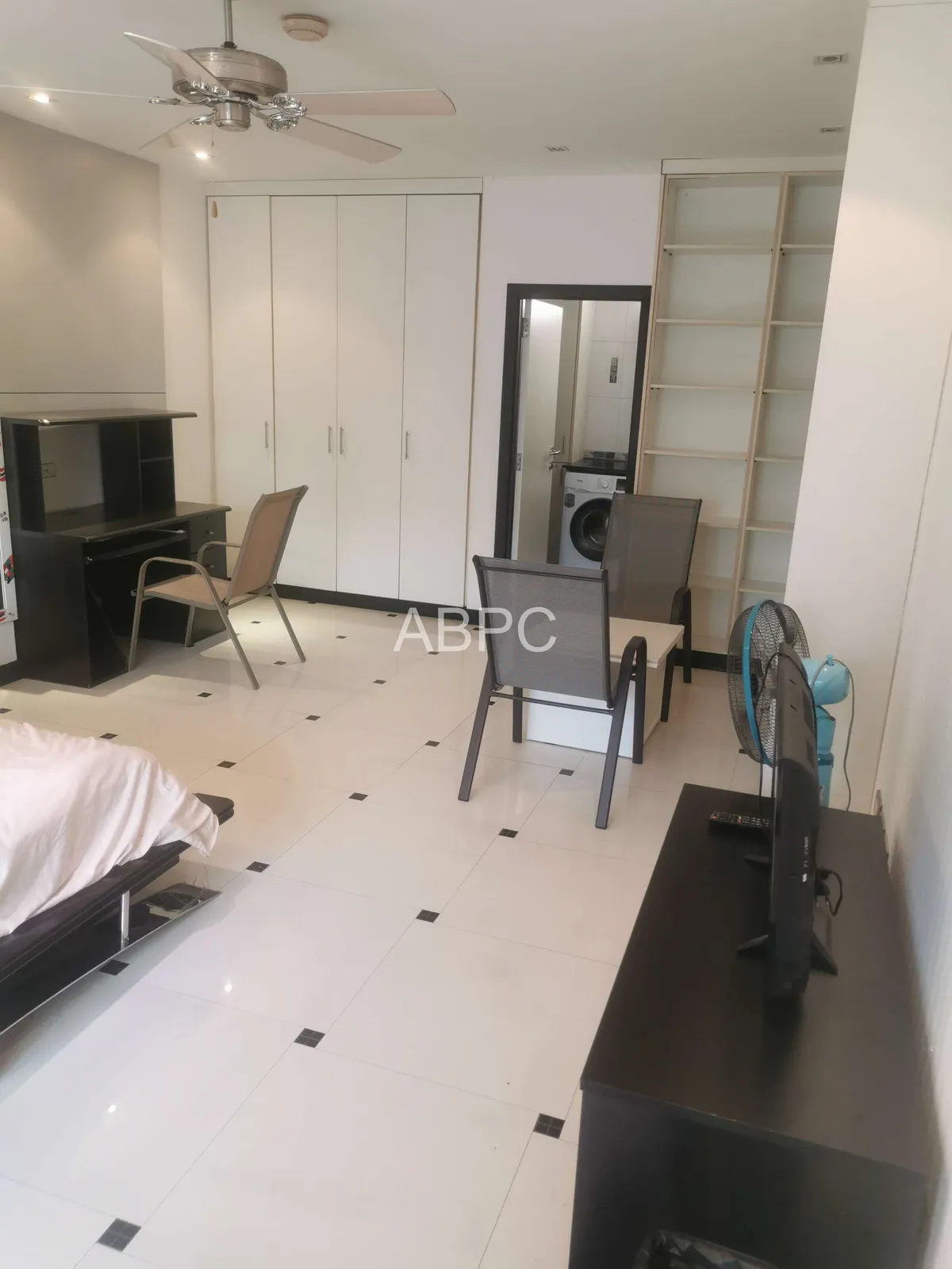 1 Bed 1 Bath in Pratumnak CR6197 photo 12
