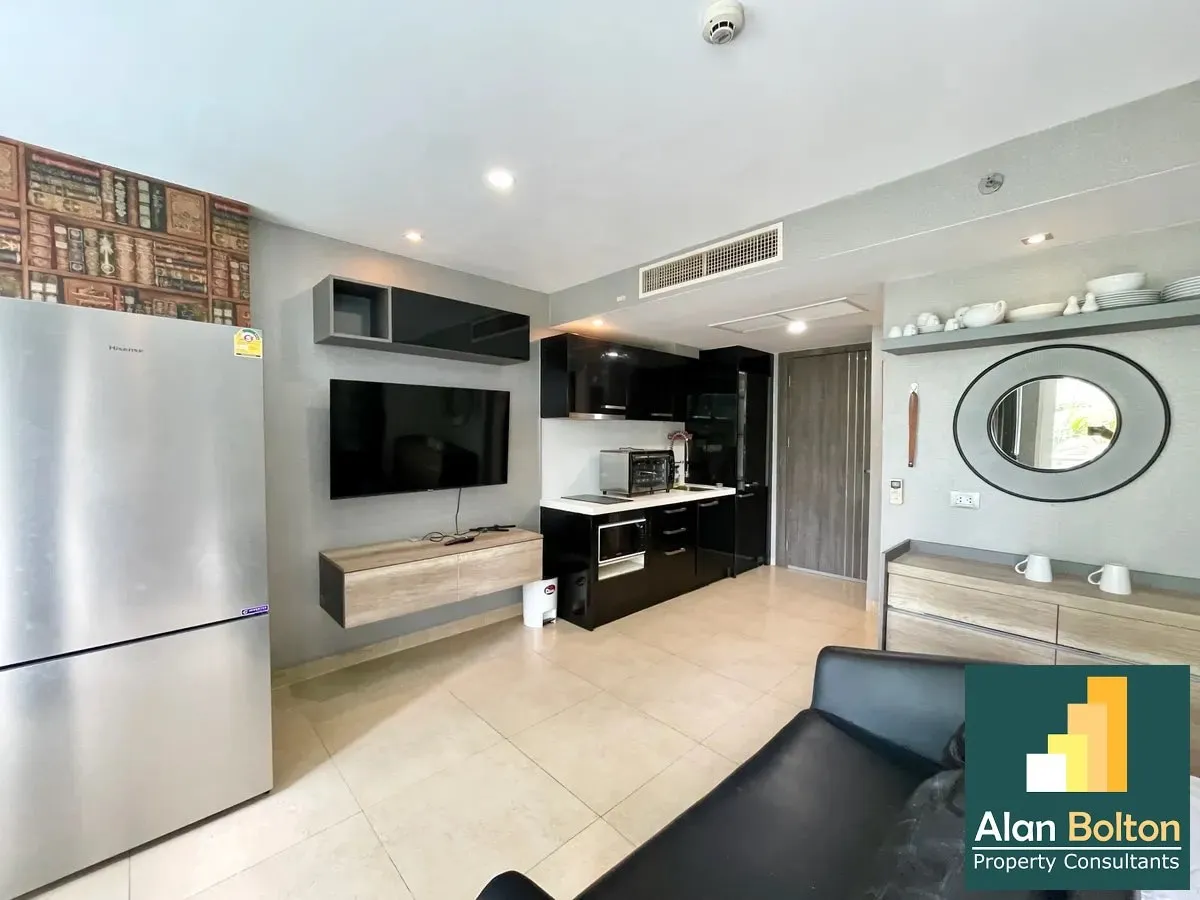 1 Bath in Central Pattaya CR6206 photo 7
