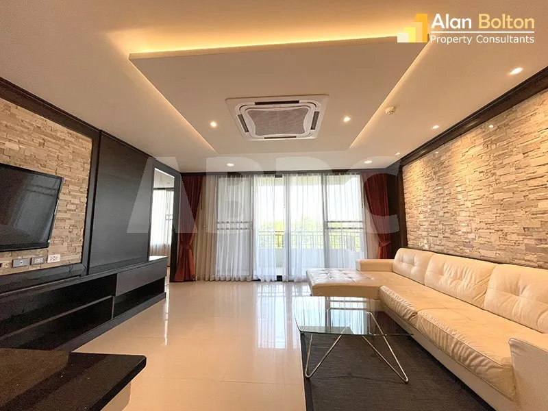 1 Bed 2 Bath in Central Pattaya CR6219 photo 5