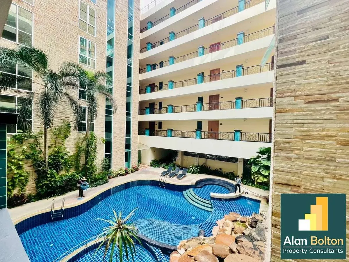 1 Bed 2 Bath Condo in Central Pattaya