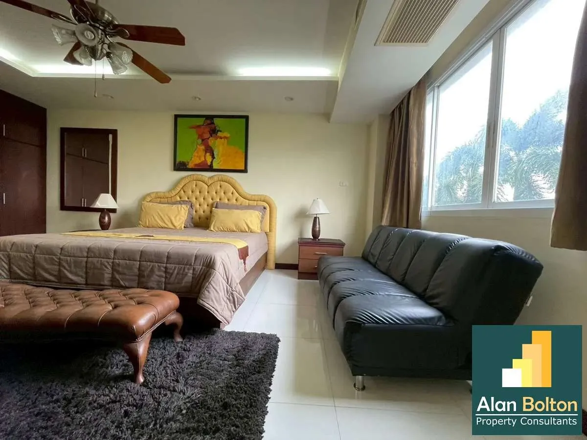 1 Bed 2 Bath Condo in Central Pattaya photo 7