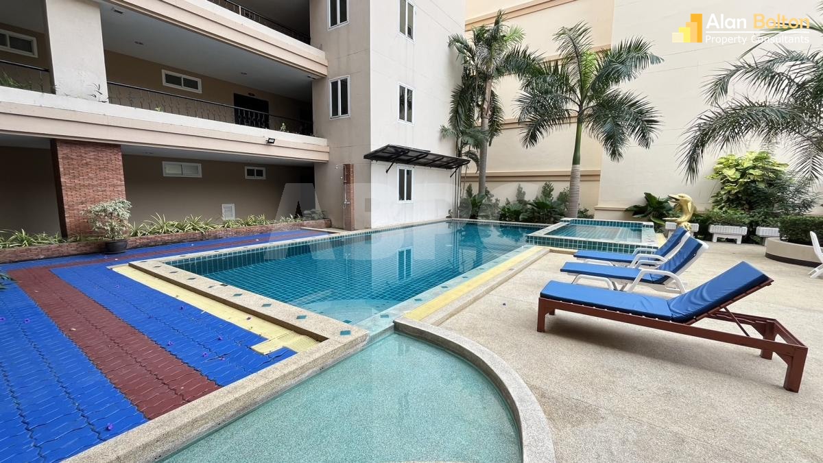 1 Bed 1 Bath in Pratumnak CR6241