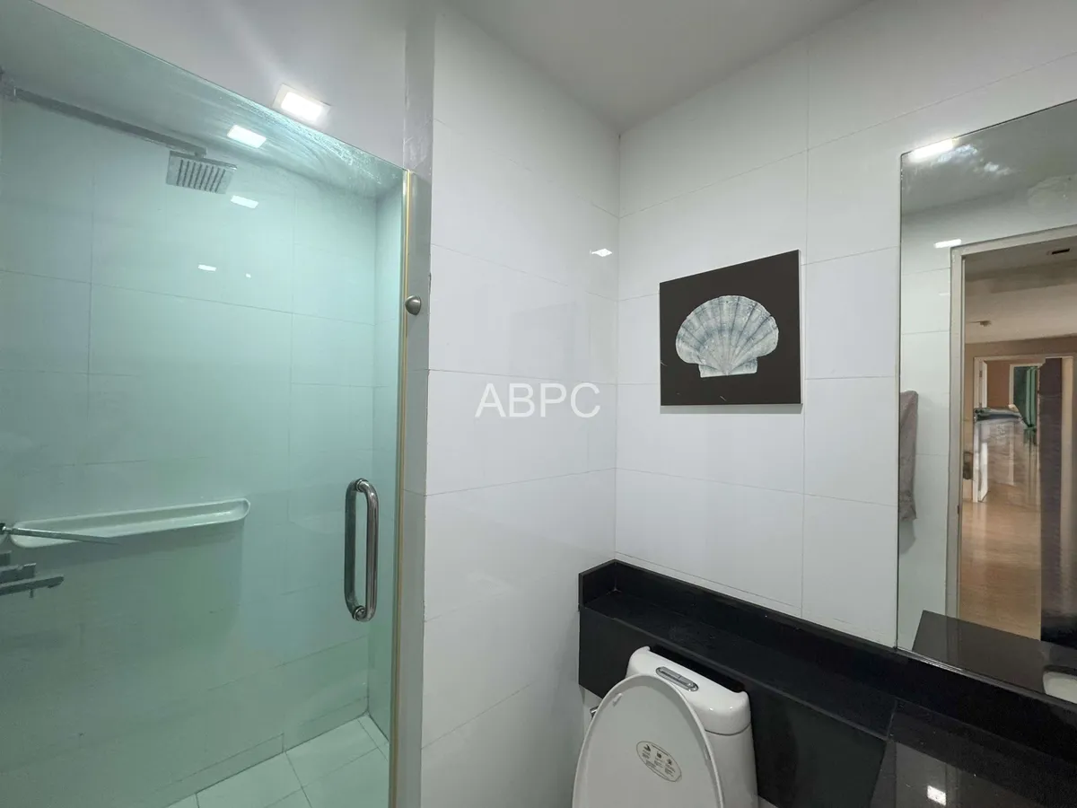 2 Bed 2 Bath Condo in Central Pattaya - The Urban Condominium photo 6