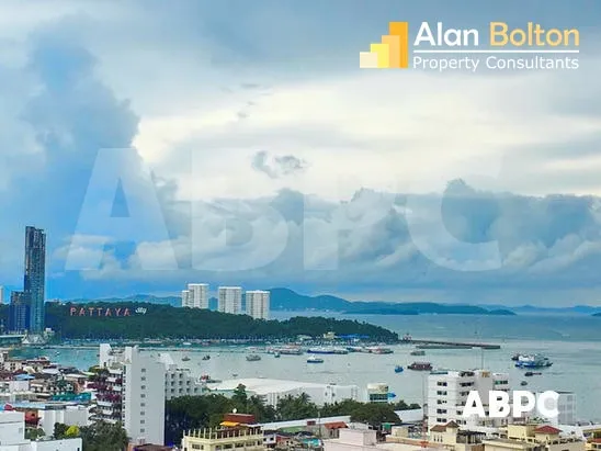 2 Bed 1 Bath in Central Pattaya CR6285 photo 6