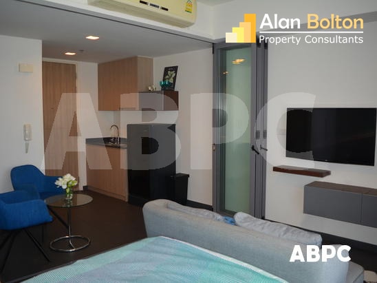 1 Bed 1 Bath Condo In Central Pattaya photo 3