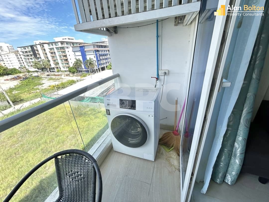 1 Bed 1 Bath in Central Pattaya - Grand Avenue Residence photo 3