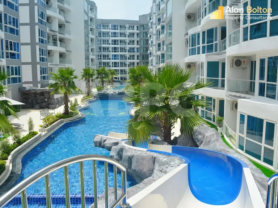 JUST IN 2 Bedroom Condo in Grand Avenue