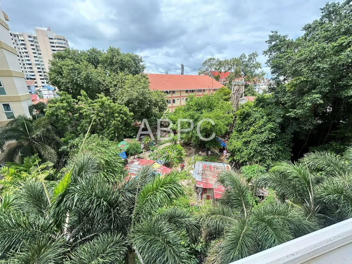 JUST IN 1 Bed in City Garden For Rent photo 5