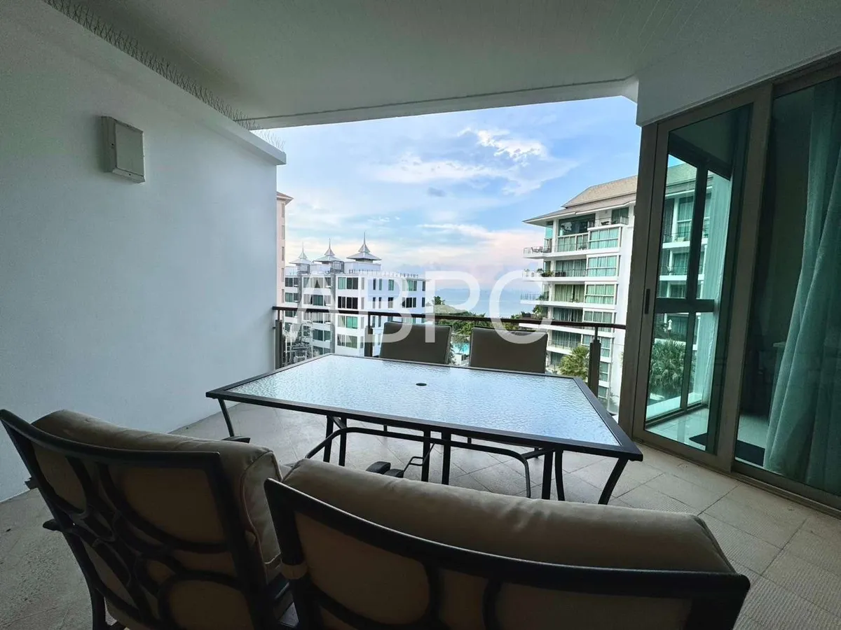 2 Bed 2 Bath in Wong Amat CR6394 photo 5