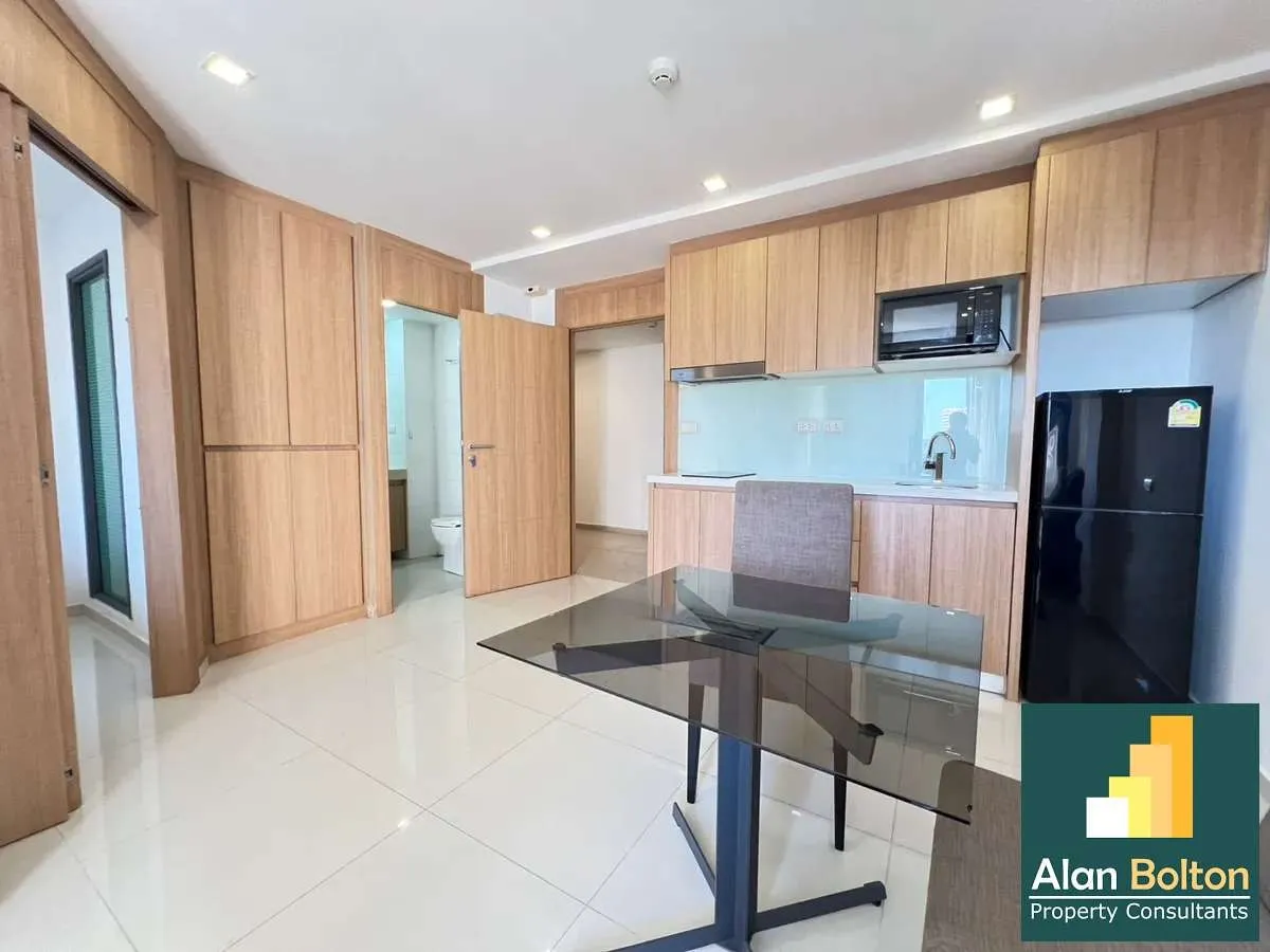 1 Bedroom 1 Bathroom in Pratumnak For Rent photo 12