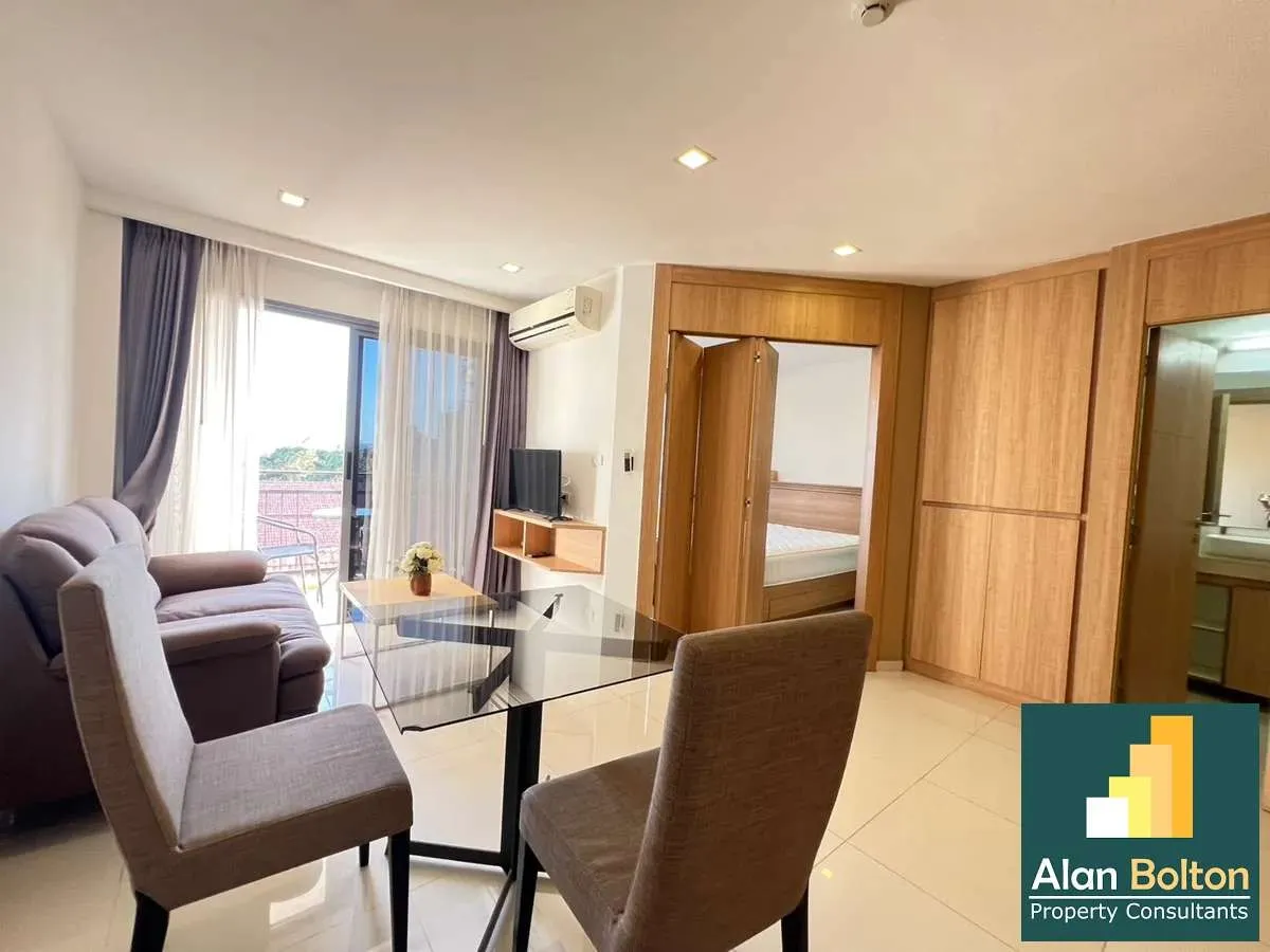 1 Bedroom 1 Bathroom in Pratumnak For Rent photo 13