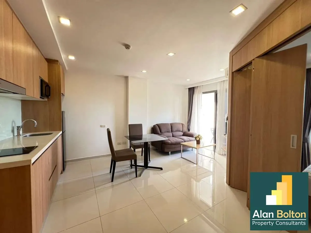 1 Bedroom 1 Bathroom in Pratumnak For Rent photo 14