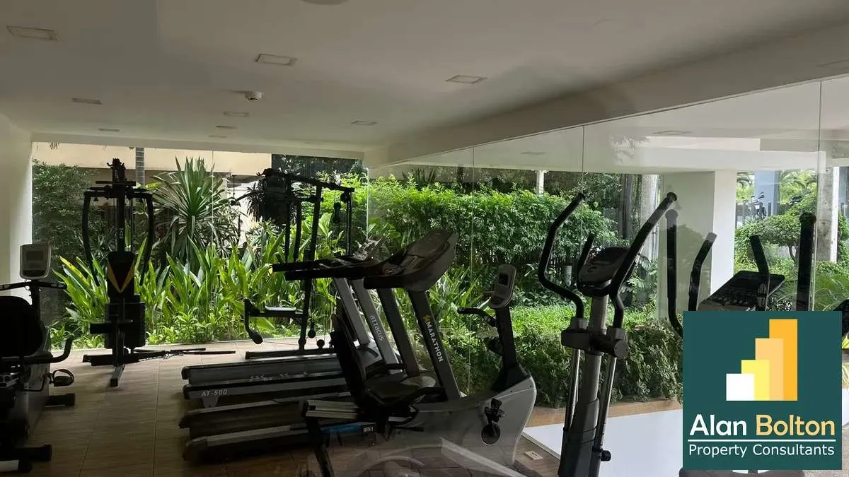 1 Bedroom 1 Bathroom in Pratumnak For Rent photo 5