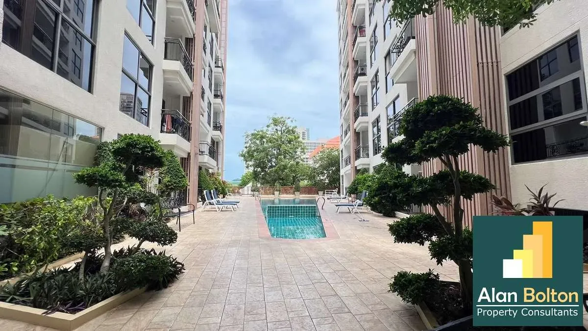 1 Bedroom 1 Bathroom in Pratumnak For Rent photo 7