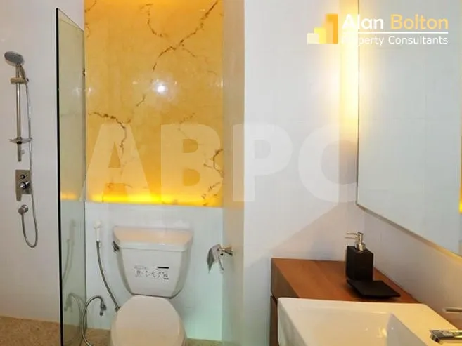 2 Bed 2 Bath Condo in Jomtien photo 6