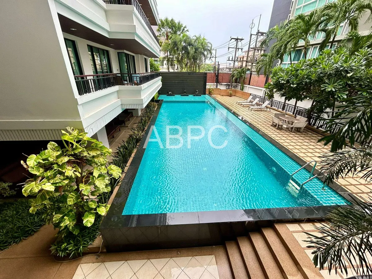 Newly Renovated 2 Bed in Central Pattaya For Rent photo 3