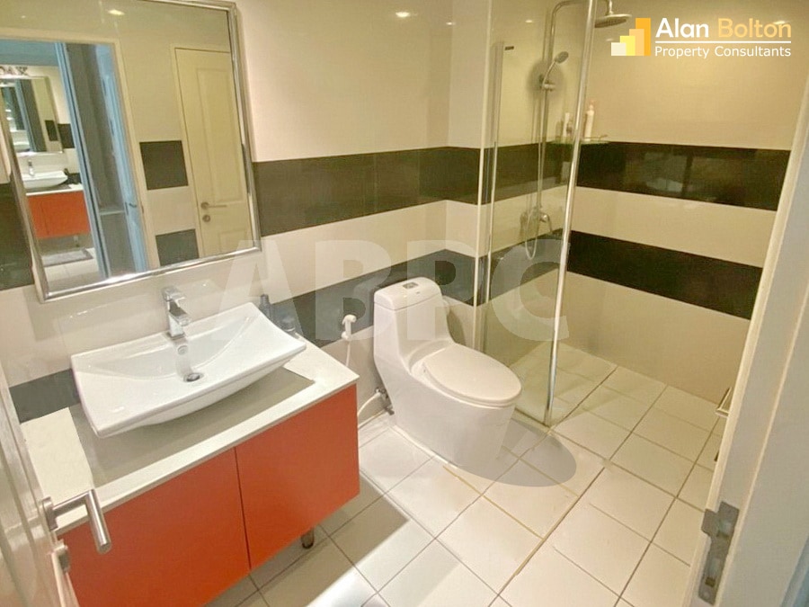 Large 1 Bed 1 Bath Condo In Pratumnak photo 4