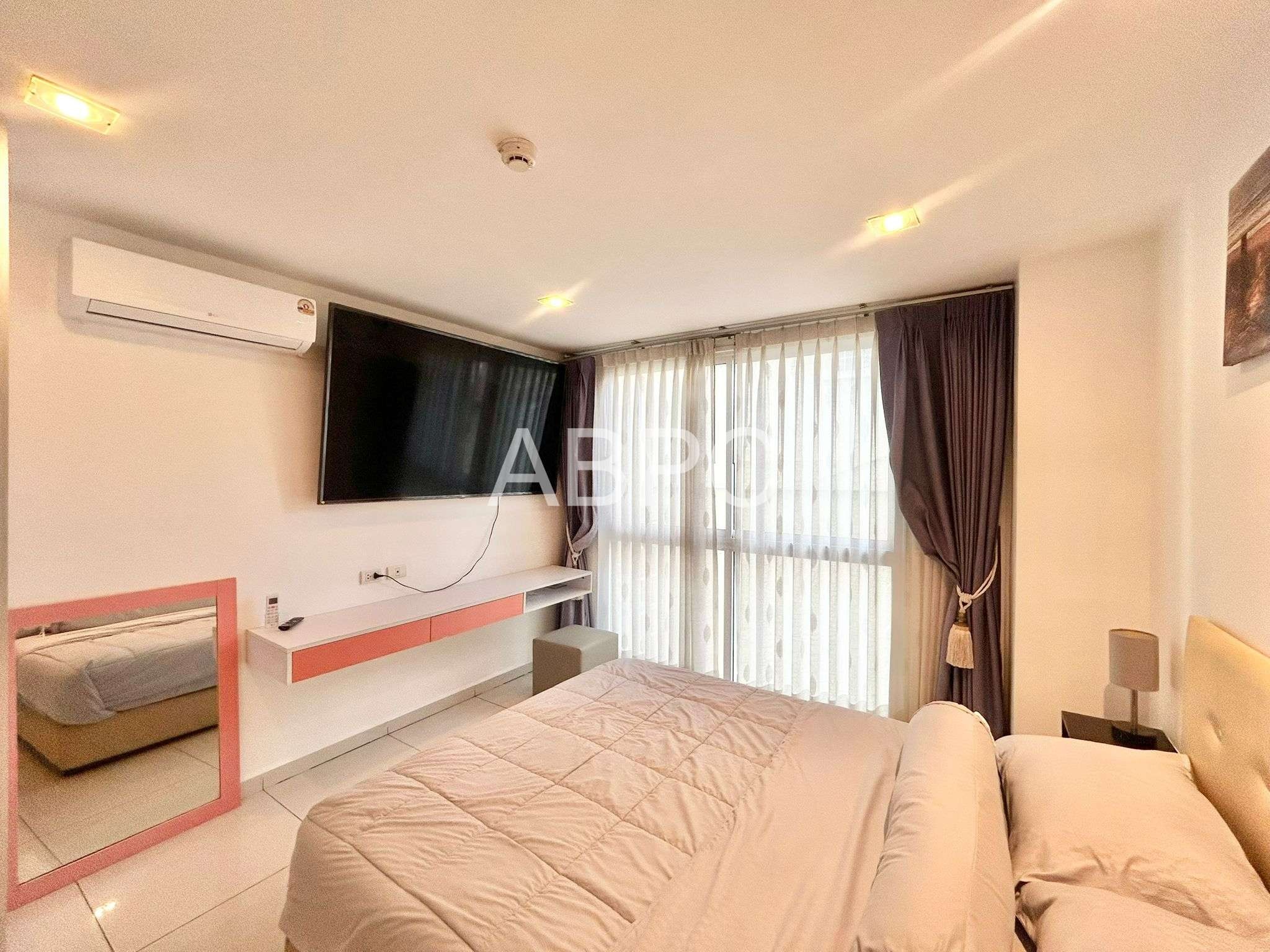 Large 1 Bed 1 Bath Condo In Pratumnak photo 7