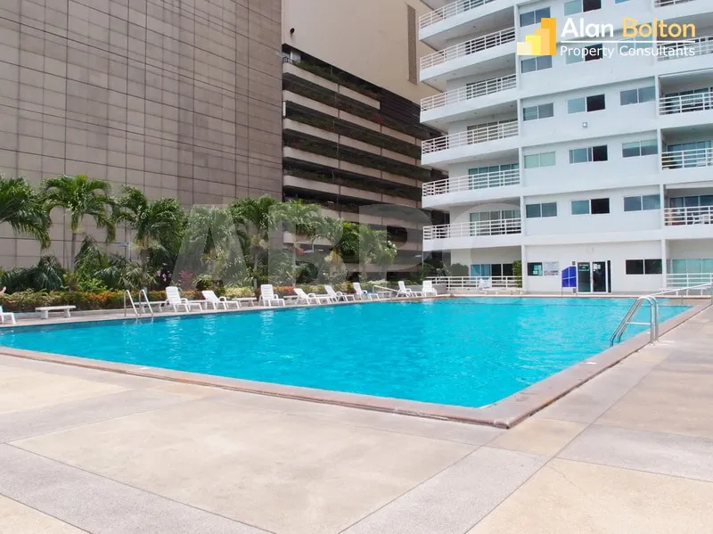 Studio Bed 1 Bath in Central Pattaya CR6494