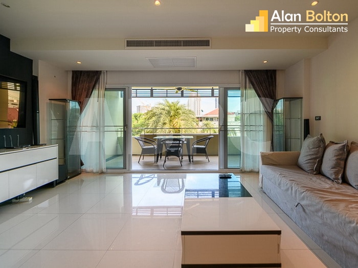 1 Bedroom Condo in Pratumnak - VN Residence 2