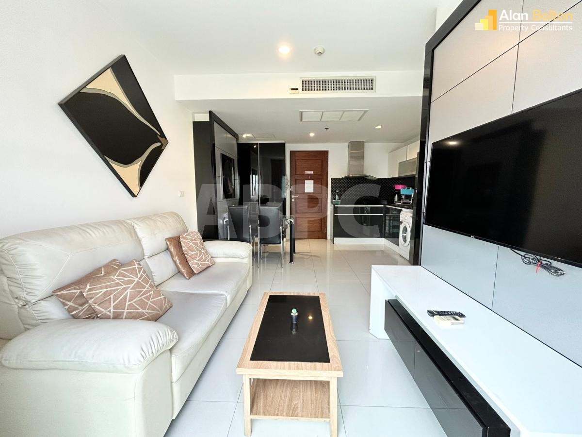2 Bed 2 Bath Condo in Pratumnak photo 19