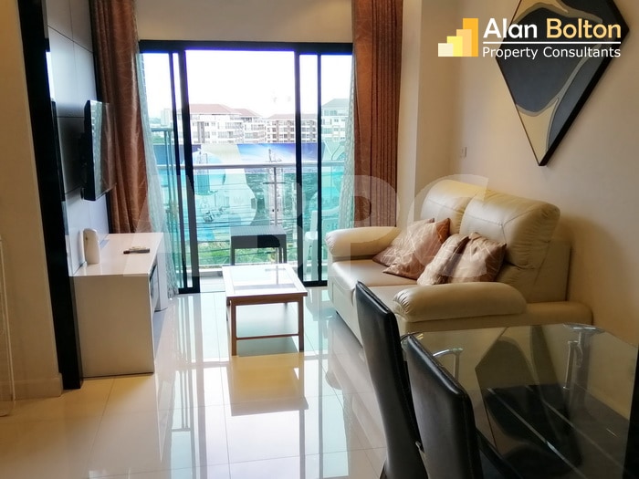 2 Bed 2 Bath Condo in Pratumnak photo 18