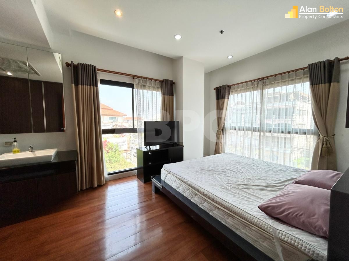 2 Bed 2 Bath Condo in Pratumnak photo 7
