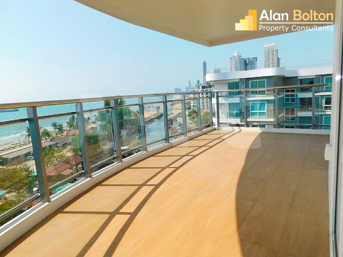 Front Facing Ocean View 2 Bed 1 Bath Condo in Na Jomtien photo 3