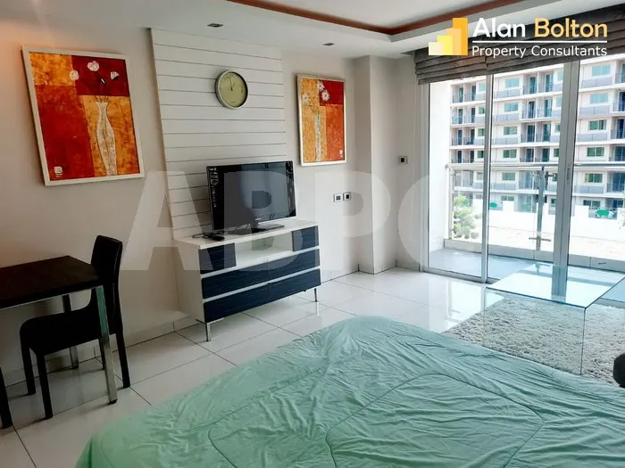 Studio Bed 1 Bath in Pratumnak CR6572 photo 4