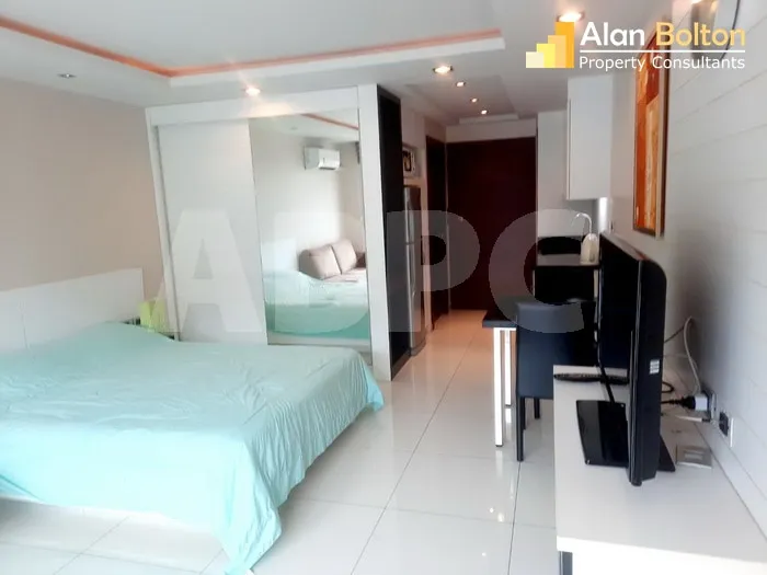 Studio Bed 1 Bath in Pratumnak CR6572 photo 5