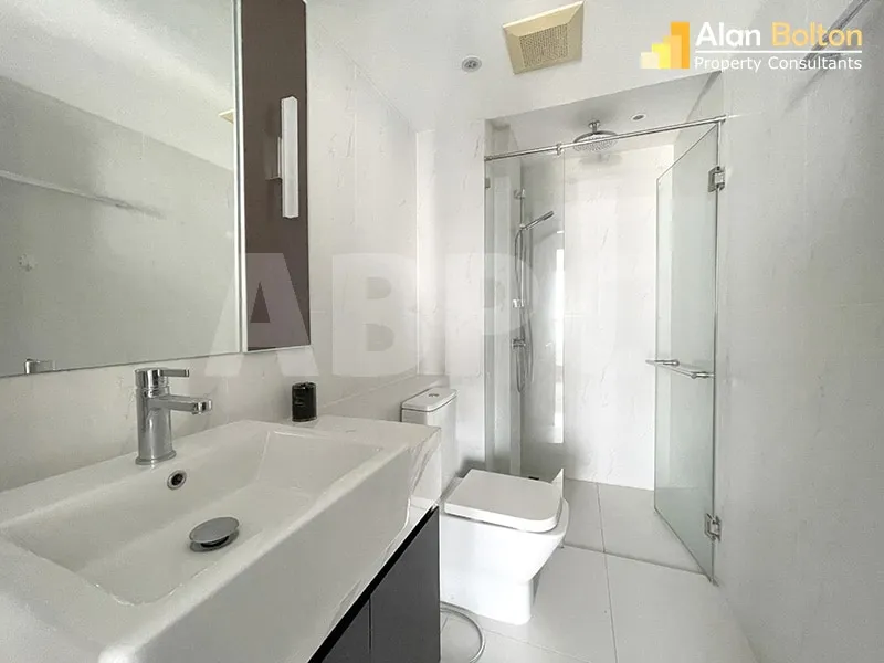 Ocean View 1 Bed 1 Bath Condo in Pratumnak photo 3